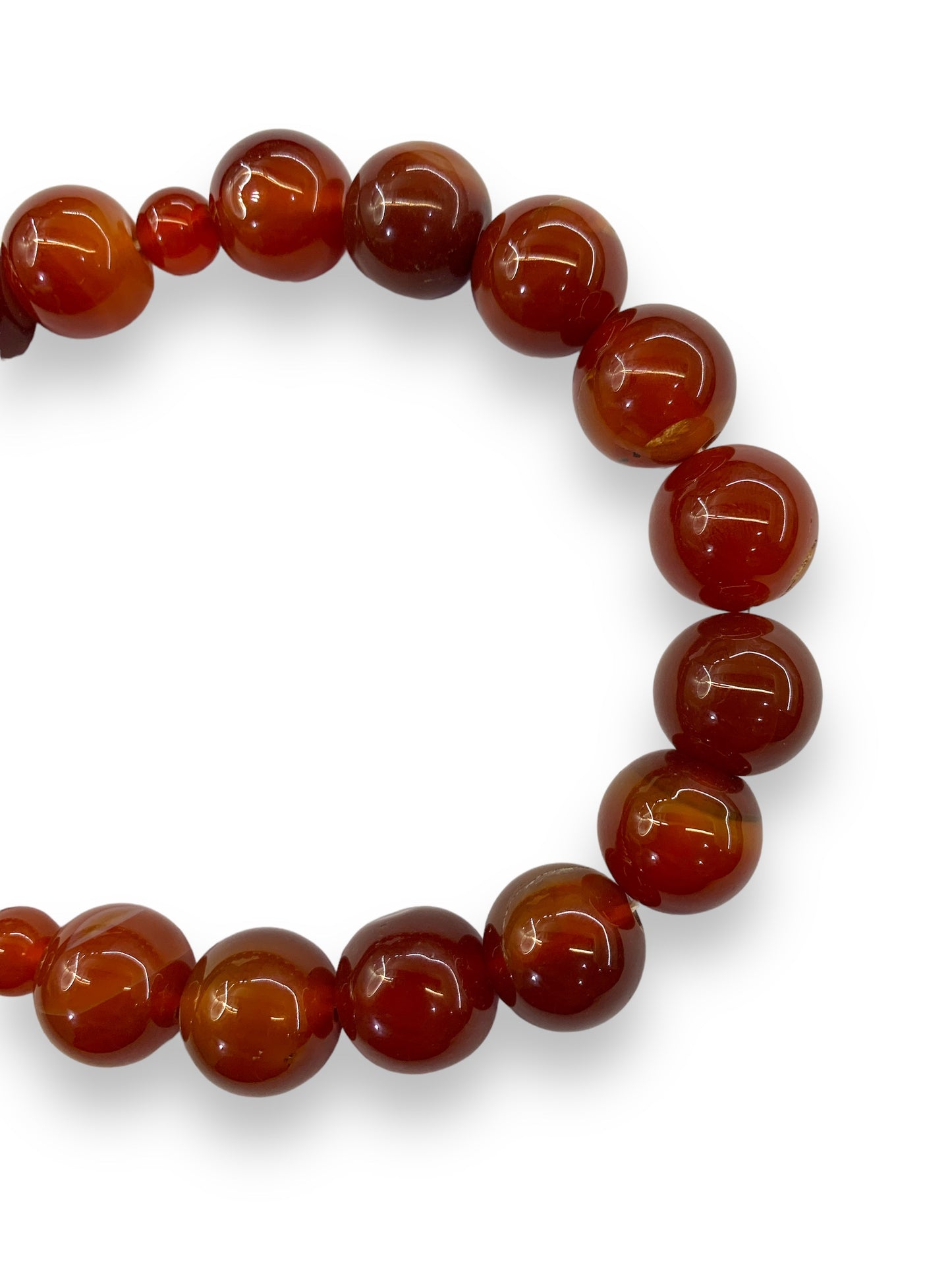 Aqeeq Red 33 Beads - 13.93 mm