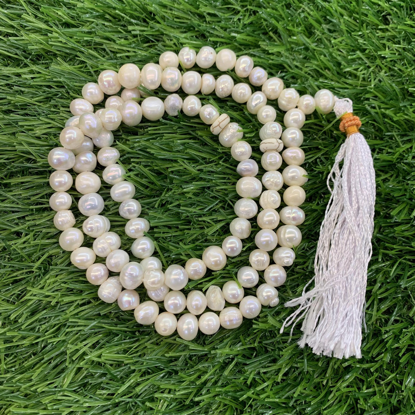 Pearl_Moti  (100 Beads) - 8 mm