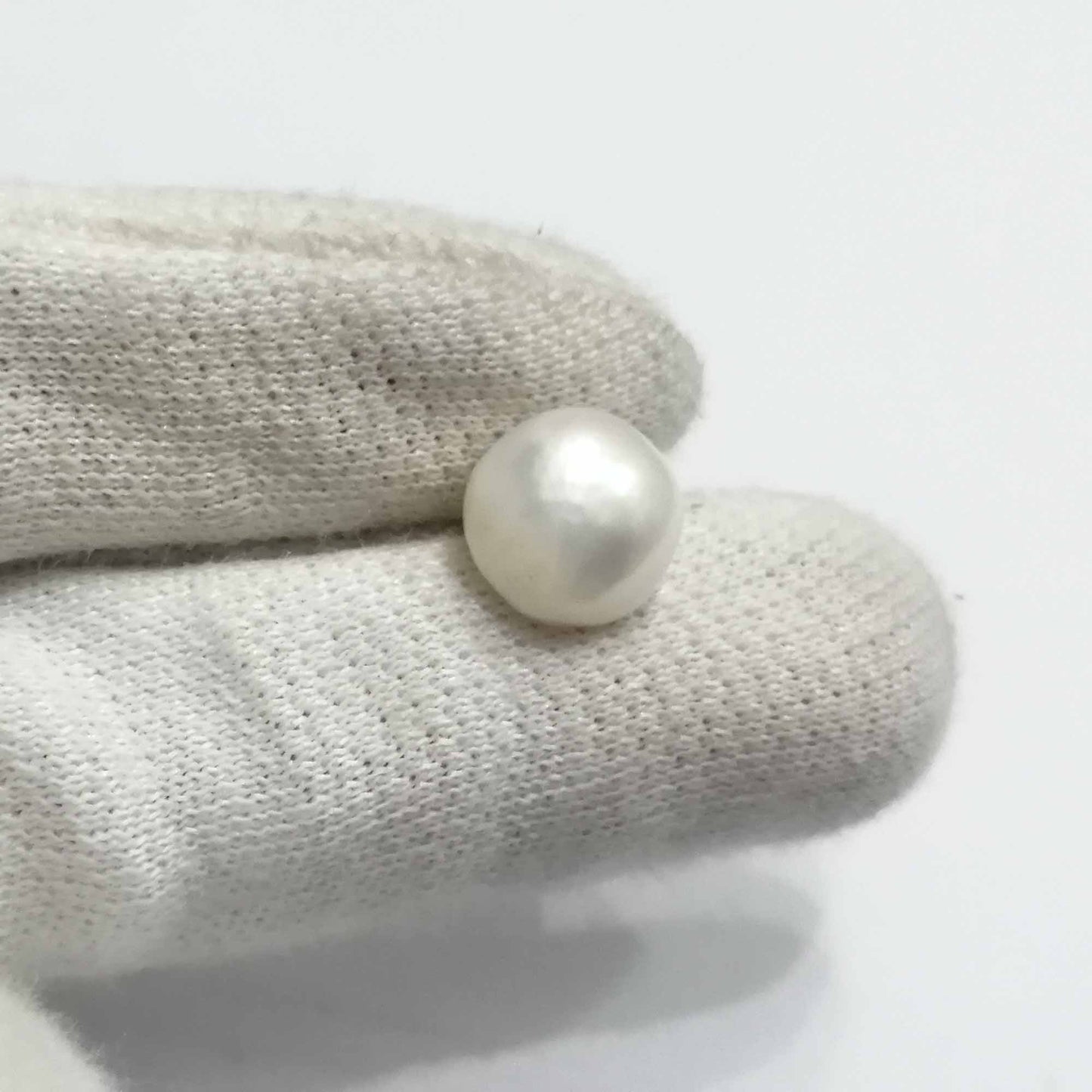 Pearl 6.30ct